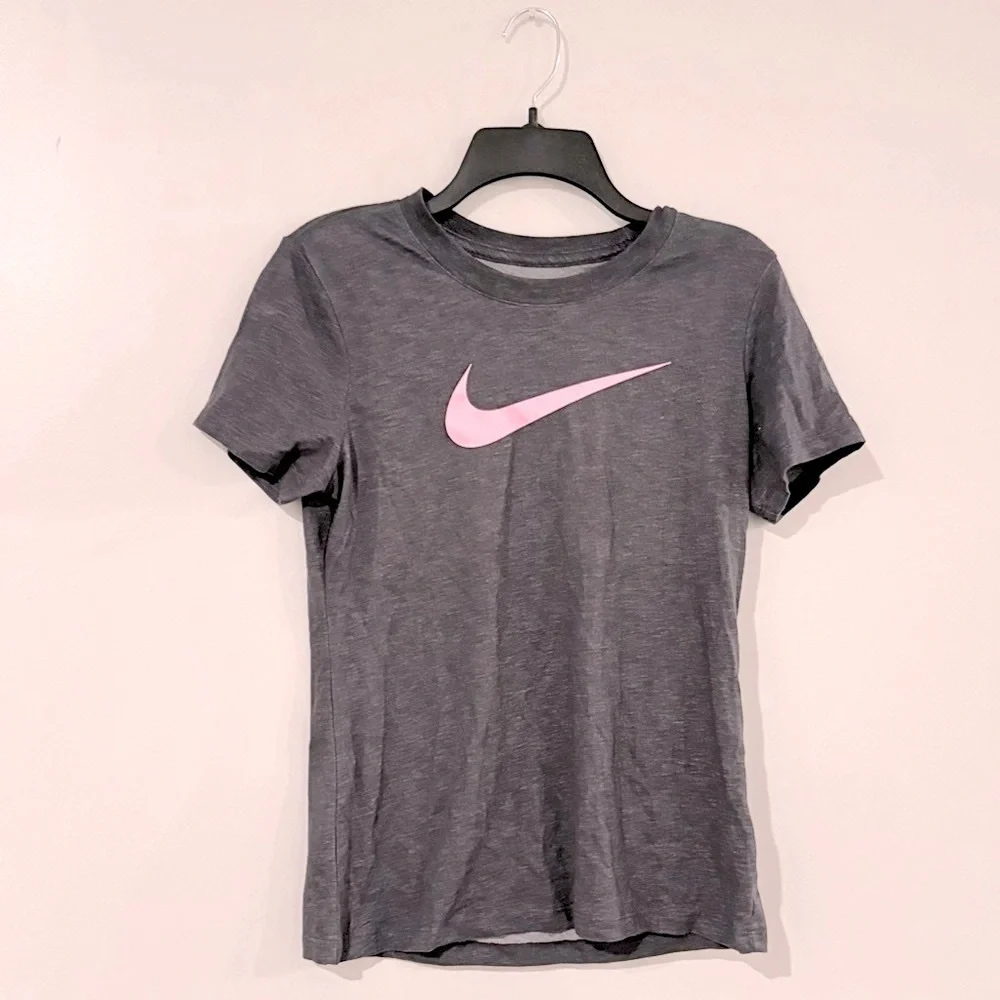 Nike Women Dry Logo Training T-Shirt athletic sport shirt, top